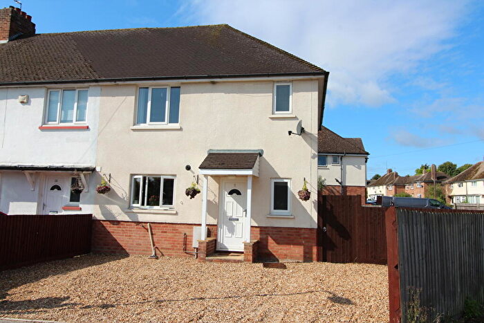 3 Bedroom Semi-Detached House To Rent In Purcel Drive, Newport Pagnell, MK16
