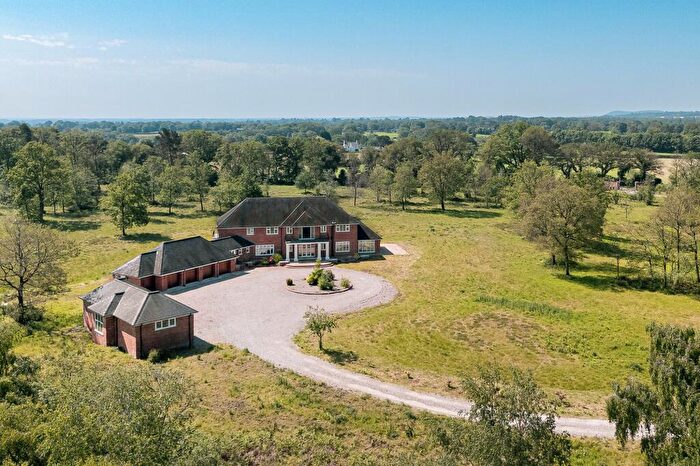 6 Bedroom Detached House For Sale In Shays Lane, Little Budworth, CW6