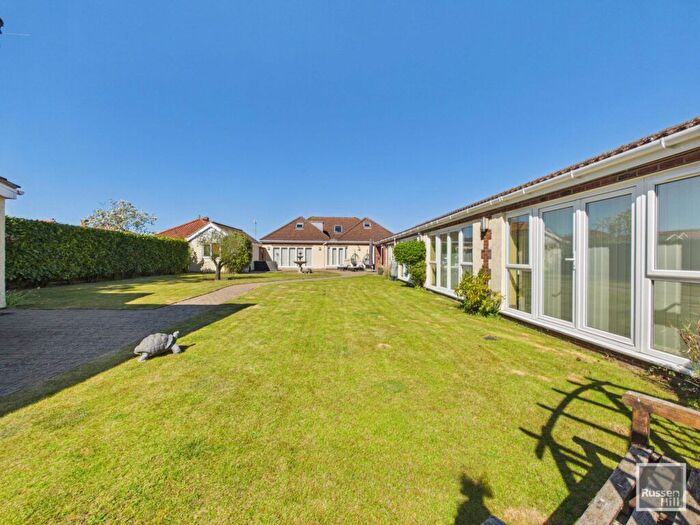 5 Bedroom Detached House For Sale In Grove Avenue, Costessey, NR5