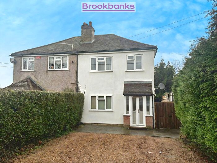 3 Bedroom Semi Detached House For Sale In London Road, West Kingsdown, TN15