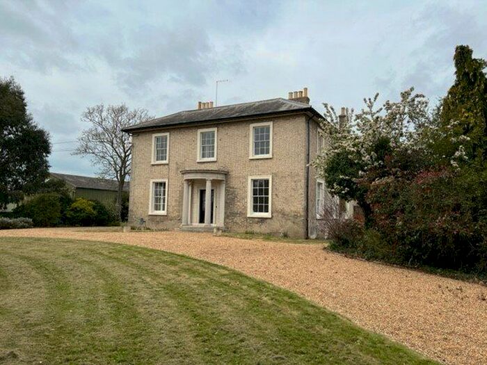 4 Bedroom Detached House To Rent In Hammonds Road, Little Baddow, Chelmsford, CM3