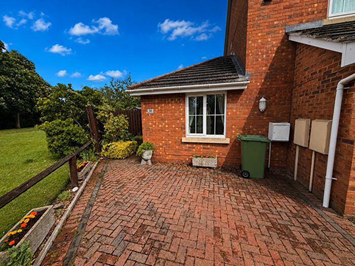1 Bedroom House To Rent In Muddiford Lane, Milton Keynes, MK4