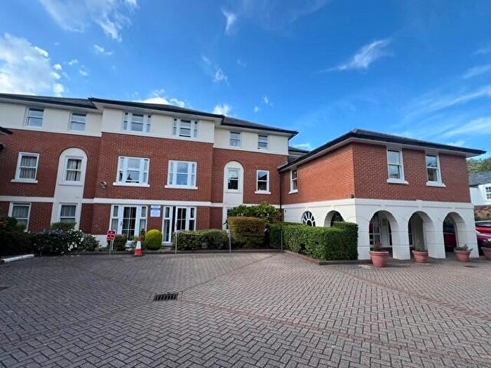 1 Bedroom Flat To Rent In Mulberry Court, Stour Street, Canterbury, CT1