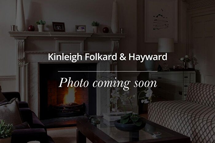 4 Bedroom Maisonette To Rent In Shirland Road, Maida Vale, London, W9