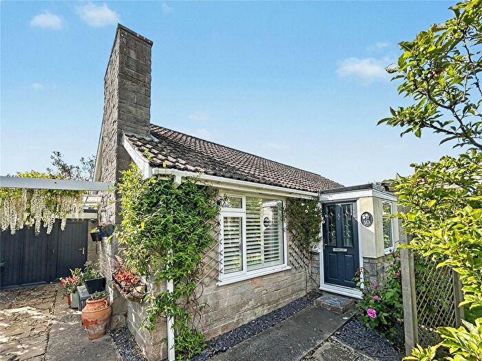 3 Bedroom Bungalow For Sale In Twines Close, Sparkford, Yeovil, Somerset, BA22