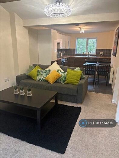 2 Bedroom Flat To Rent In Goosegate, Nottingham, NG1