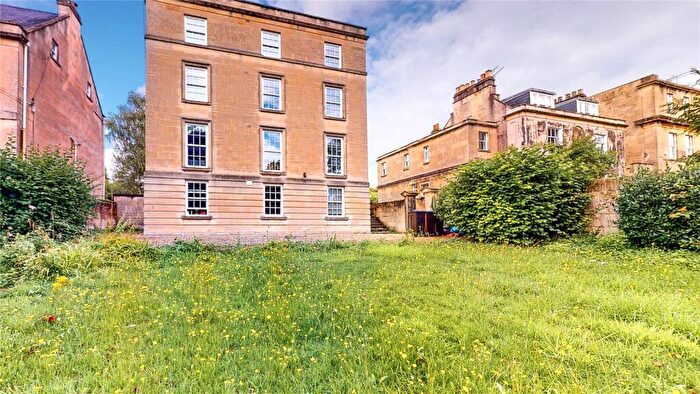 3 Bedroom Apartment To Rent In Weston Road, BA1