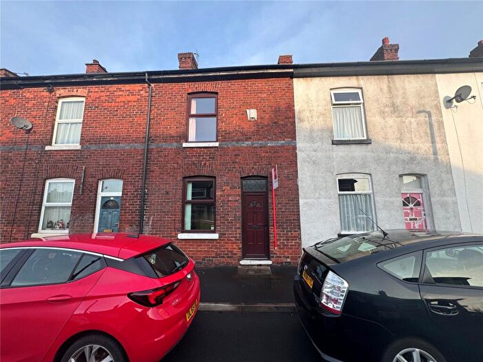 2 Bedroom Terraced House For Sale In Fenton Avenue, Stockport, Cheshire, SK7