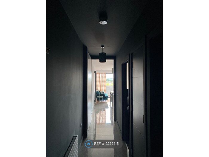 1 Bedroom Flat To Rent In The Galllery, Belfast, BT2