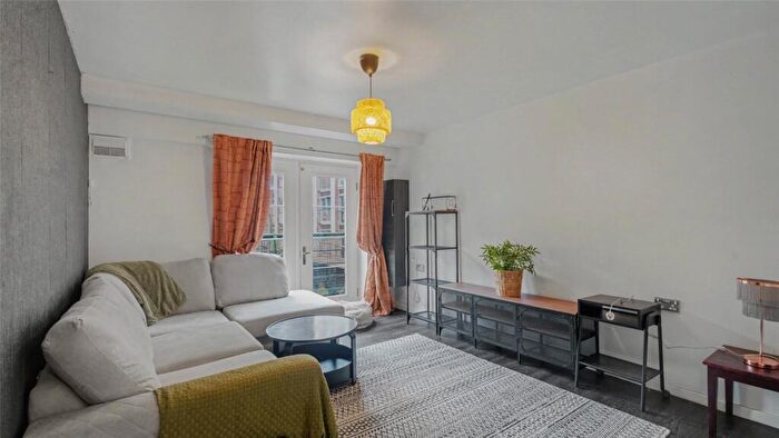 2 Bedroom Apartment To Rent In Renaissance Court, Bradford Street, Birmingham, West Midlands, B12