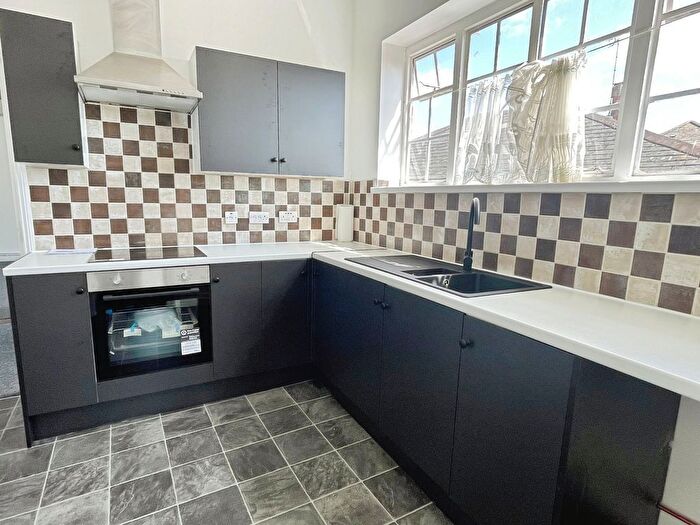 4 Bedroom Flat To Rent In High Street, Brightlingsea, CO7