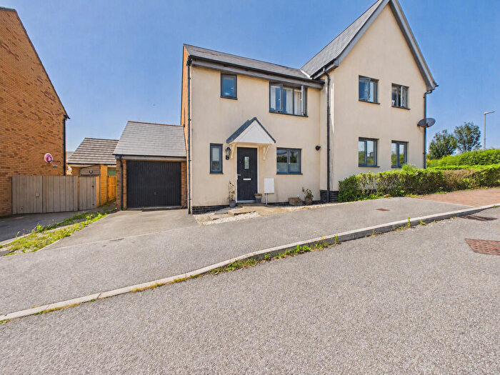 3 Bedroom Semi Detached House For Sale In Shorelark Way, Bude, EX23
