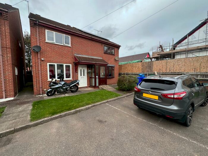 2 Bedroom Semi-Detached House For Sale In Short Street, Stapenhill, Burton-on-Trent, DE15