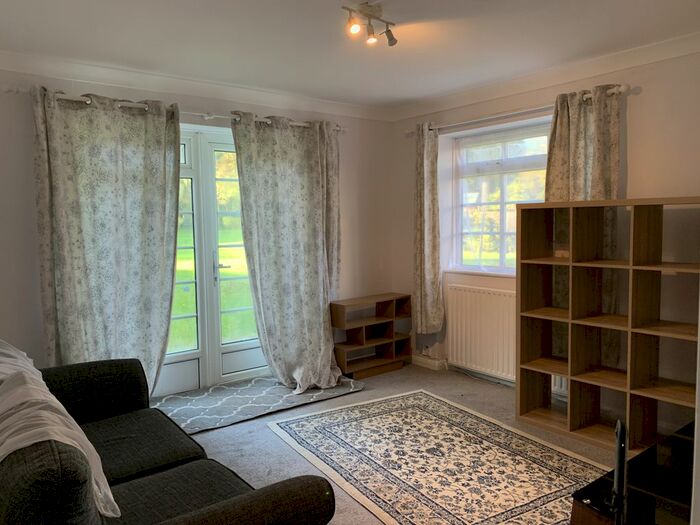 2 Bedroom Flat To Rent In Garden Close, HA4