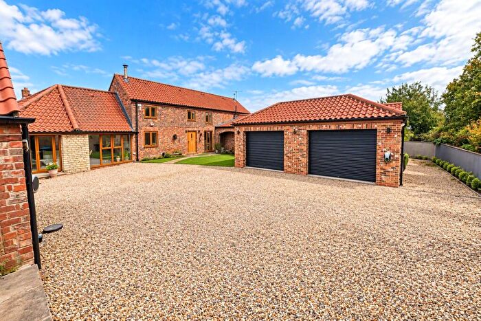4 Bedroom Barn Conversion For Sale In Danby Wiske Road, Northallerton, North Yorkshire, DL6