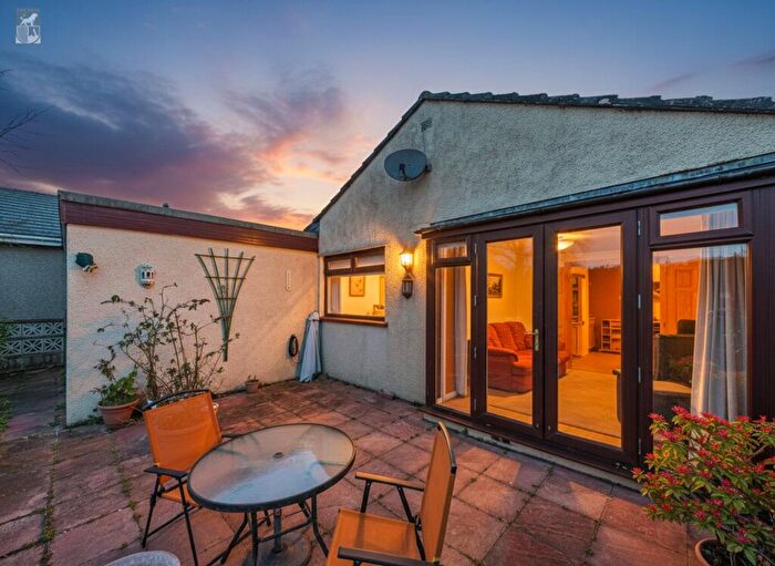 3 Bedroom Detached Bungalow For Sale In Scafell Drive, Kendal, LA9