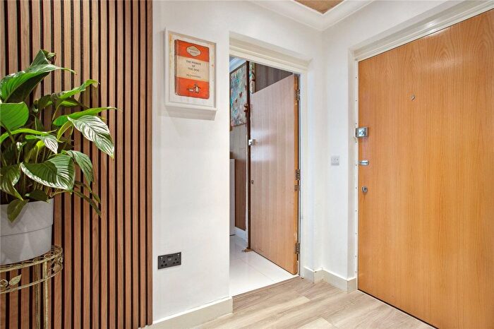 1 Bedroom Flat For Sale In Cheshire Street, London, E2