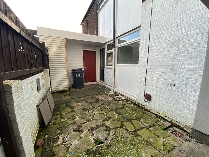 2 Bedroom End Of Terrace House To Rent In Stroud Crescent West, Kingston Upon Hull, HU7