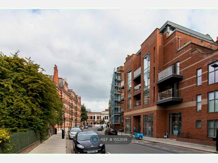 1 Bedroom Flat To Rent In Avonmore Road, London, W14