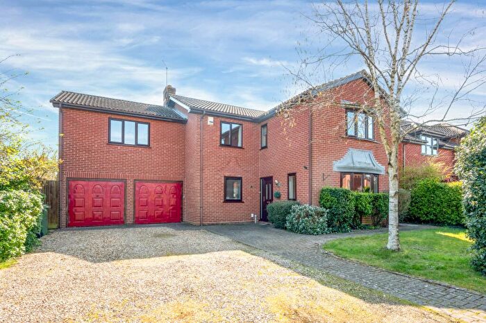 5 Bedroom Detached House For Sale In Hazelwood Drive, Bourne, PE10