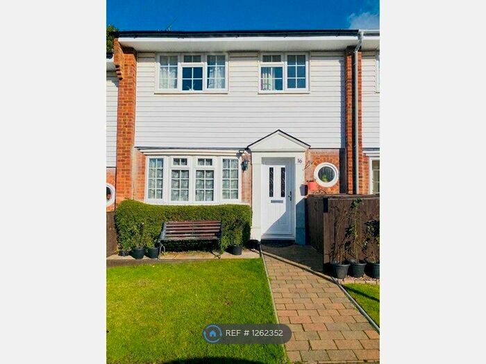 3 Bedroom Terraced House To Rent In De Lara Way, Woking GU21