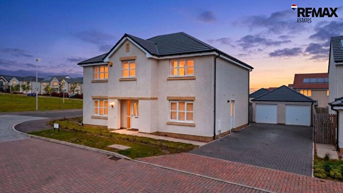5 Bedroom Detached House For Sale In Innes Gait, Edinburgh, EH17
