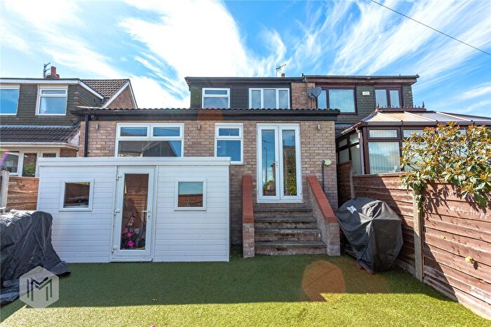 4 Bedroom Semi-detached House For Sale In Upton Way, Walshaw, Bury, Greater Manchester, BL8