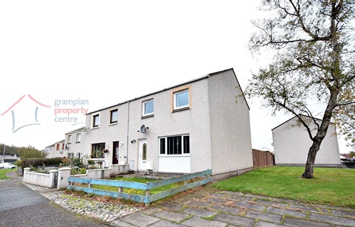 3 Bedroom End Of Terrace House For Sale In Castlehill Road, Fochabers, IV32