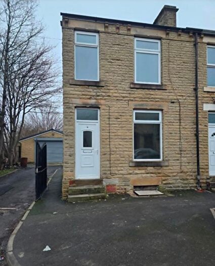 2 Bedroom Terraced House To Rent In Great Pond Street, Dewsbury, WF13