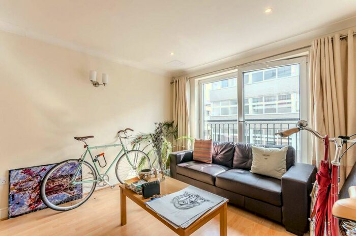 1 Bedroom Flat To Rent In Baron Street, Islington, London, N1