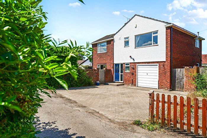 4 Bedroom Detached House For Sale In Staines, Surrey, TW18