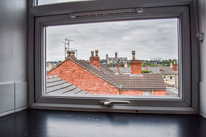 2 Bedroom Flat To Rent In Flat, The Rayner Building, - Portland Street, LN5