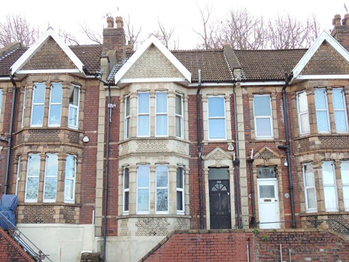 1 Bedroom Apartment To Rent In Bath Road, Bristol, BS4