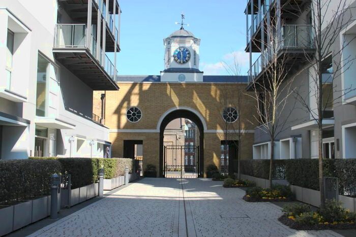 1 Bedroom Flat To Rent In West Carriage House, Royal Carriage Mews, Woolwich, London, SE18