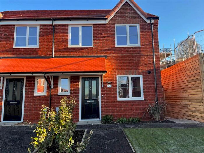 3 Bedroom Property To Rent In Sandy Grove, Mansfield, NG18