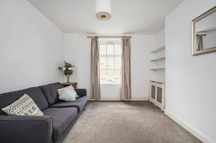 2 Bedroom Flat To Rent In Ainsley Street, London, E2