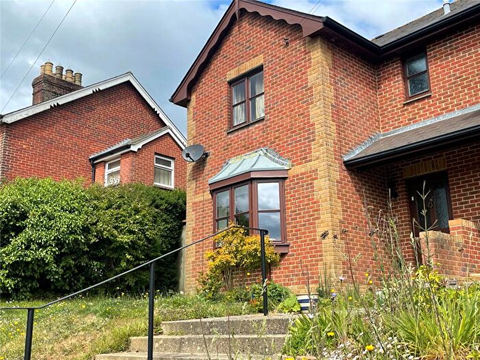 3 Bedroom House For Sale In Slay Rise, Bannock Road, Whitwell, PO38