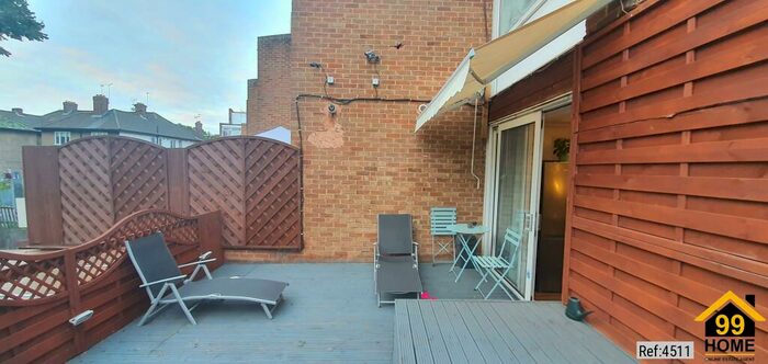 Semi-Detached House To Rent In Wembley Hill Road, Park, HA9