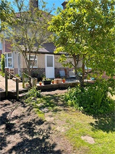 2 Bedroom Flat To Rent In Bournemouth, Talbot Woods, BH3