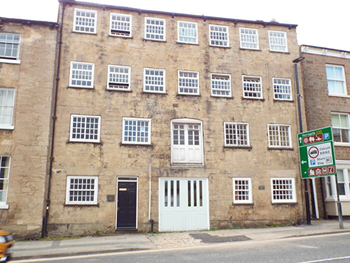 2 Bedroom Apartment To Rent In York Place, Knaresborough, HG5