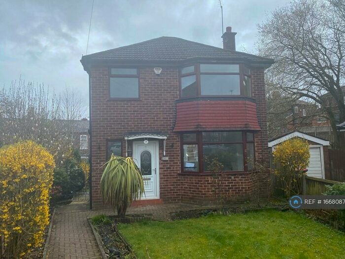 3 Bedroom Detached House To Rent In Malvern Drive, Swinton, Manchester, M27