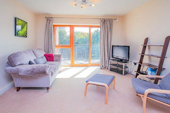 2 Bedroom Flat For Sale In Horizon, Broad Weir, City Centre, Bristol, BS1