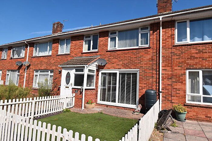 3 Bedroom Terraced House For Sale In Fowey Close, Heavitree, Exeter, EX1