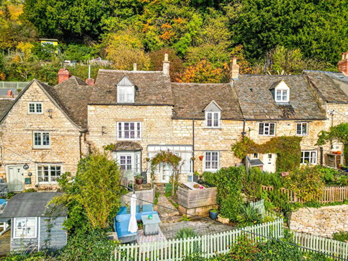 4 Bedroom Detached House For Sale In Watledge, Nailsworth, GL6