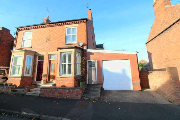4 Bedroom House To Rent In Victoria Street, Melbourne, Derbyshire, DE73
