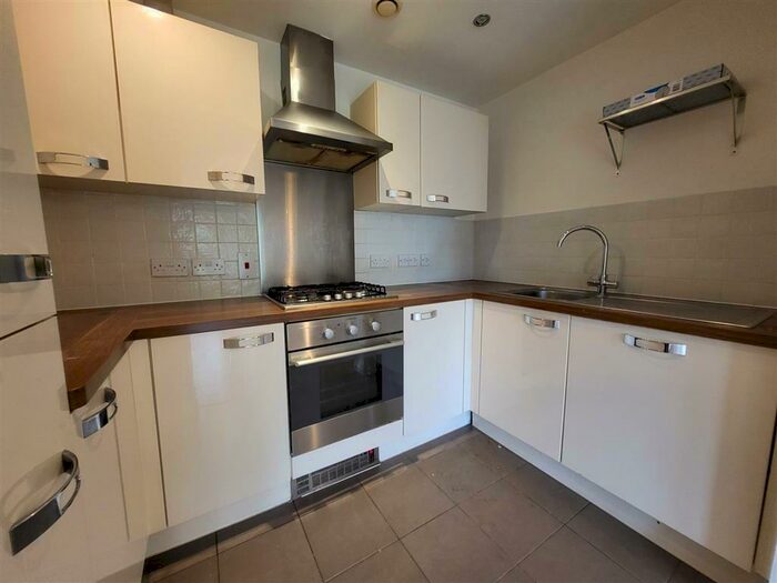 2 Bedroom Apartment To Rent In Buttery Mews, London, N14