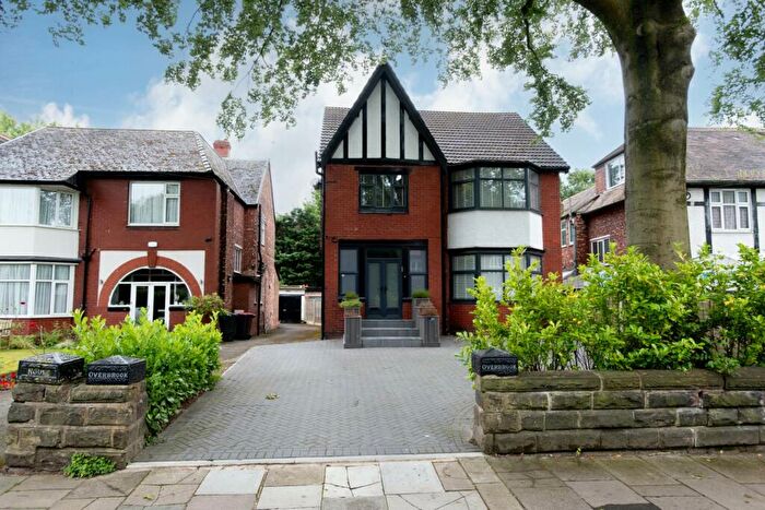 5 Bedroom Detached House To Rent In Singleton Road, Salford, M7