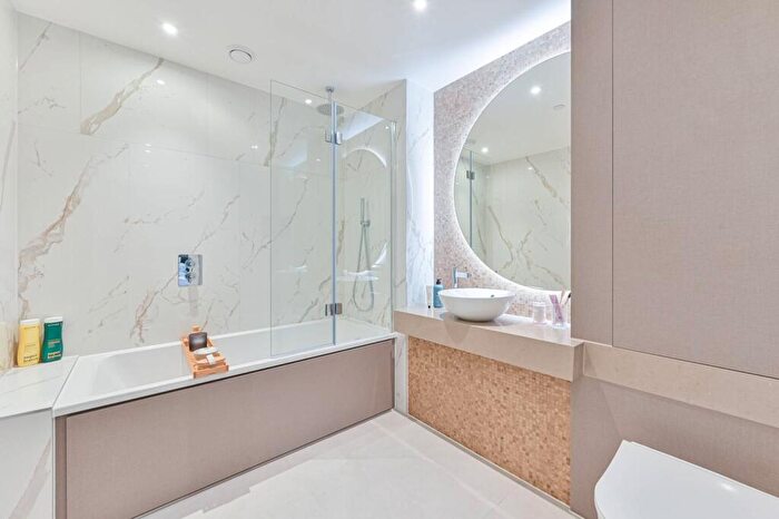 3 Bedroom Flat For Sale In Kidbrooke Village, Kidbrooke, SE3