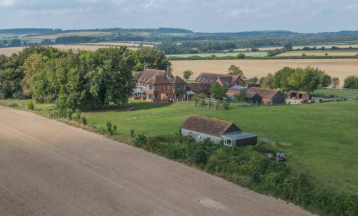 6 Bedroom Detached House For Sale In Kimpton, Andover, Hampshire, SP11
