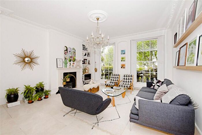 3 Bedroom Terraced House To Rent In Albert Street, Camden, NW1